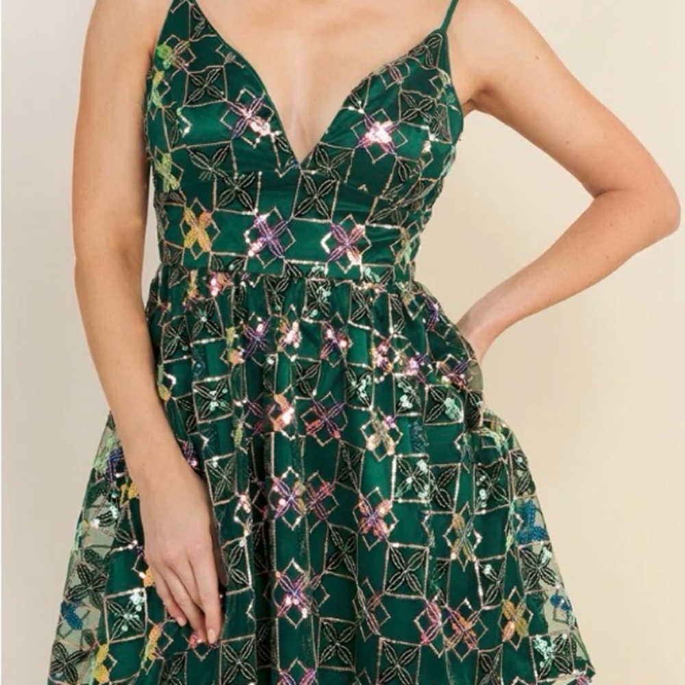 Minuet Serena Sequin Patterned Skater Mini Dress Size Medium